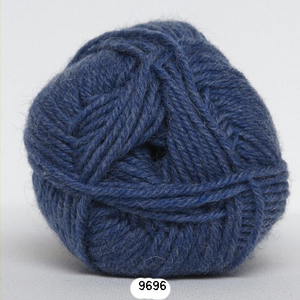 Kamgarn sw uld        fv 9696